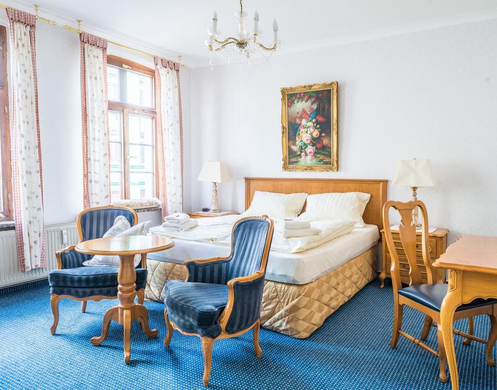 Romantisches Hotel Zur Traube Schwerin Room photo
